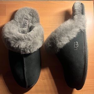 UGG Black Grey Slippers
